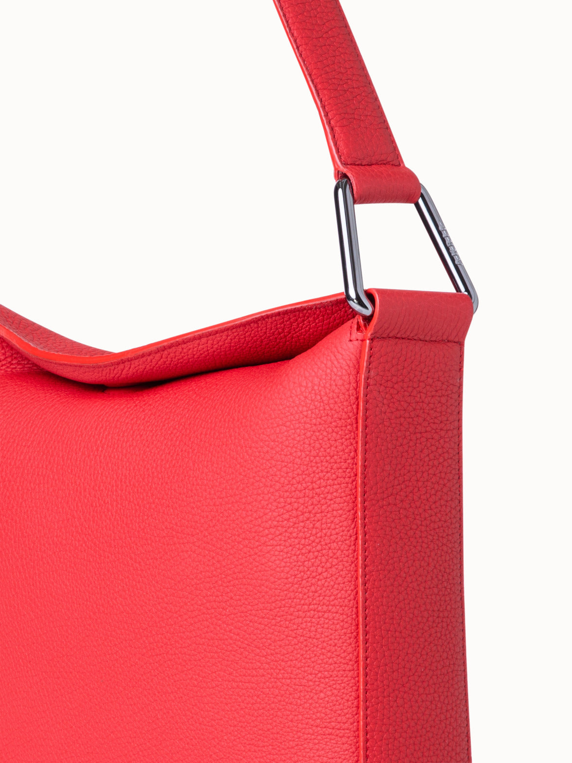 アクリス アンナ スモールホーボー