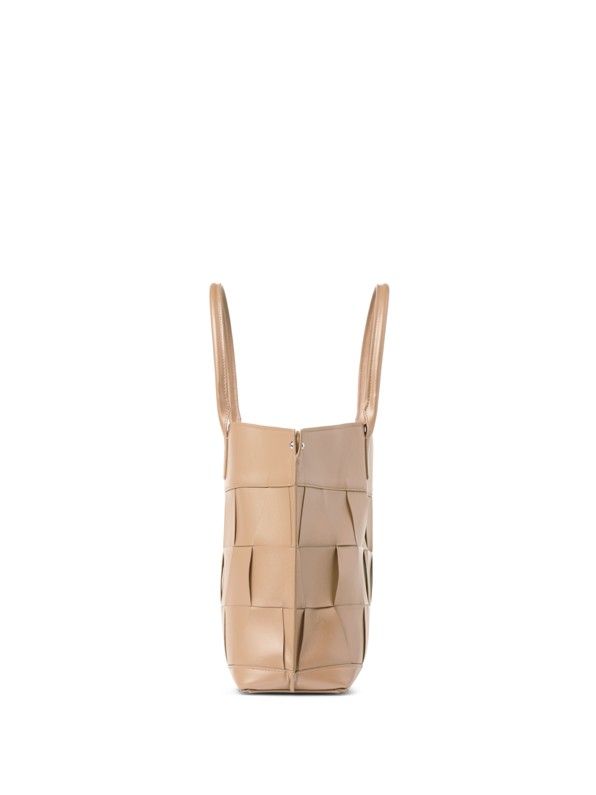 アクリス アイ スモールメッセンジャーバック/シャンパンゴールドカラー【美品】 アクリス アイ スモールメッセンジャー – Akris JP