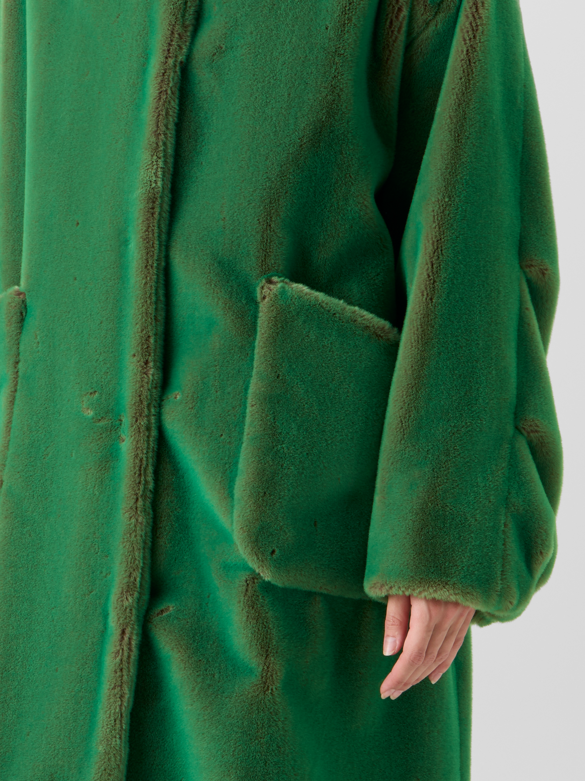 Designer シャンジャンフェイクファー コート The Lucas Coat（ルーカス・コート） - グリーン #editorial