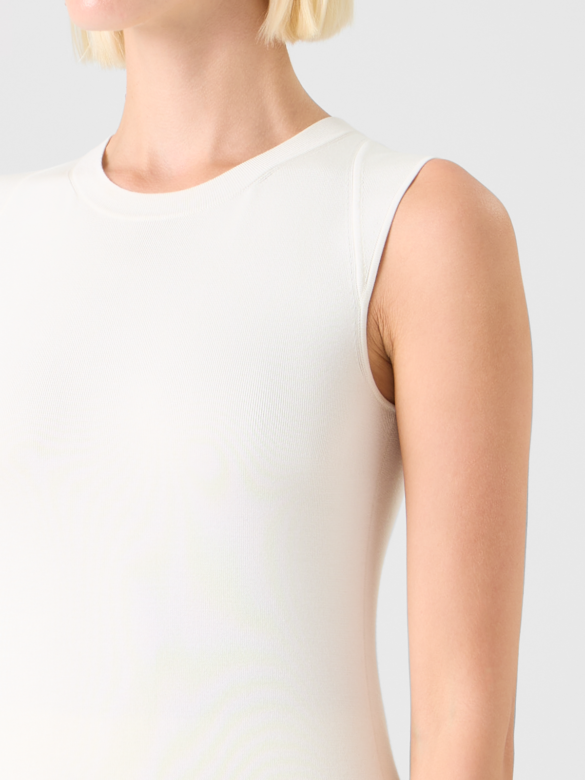 Designer シルクストレッチ ・ニットトップ - エクリュ #editorial