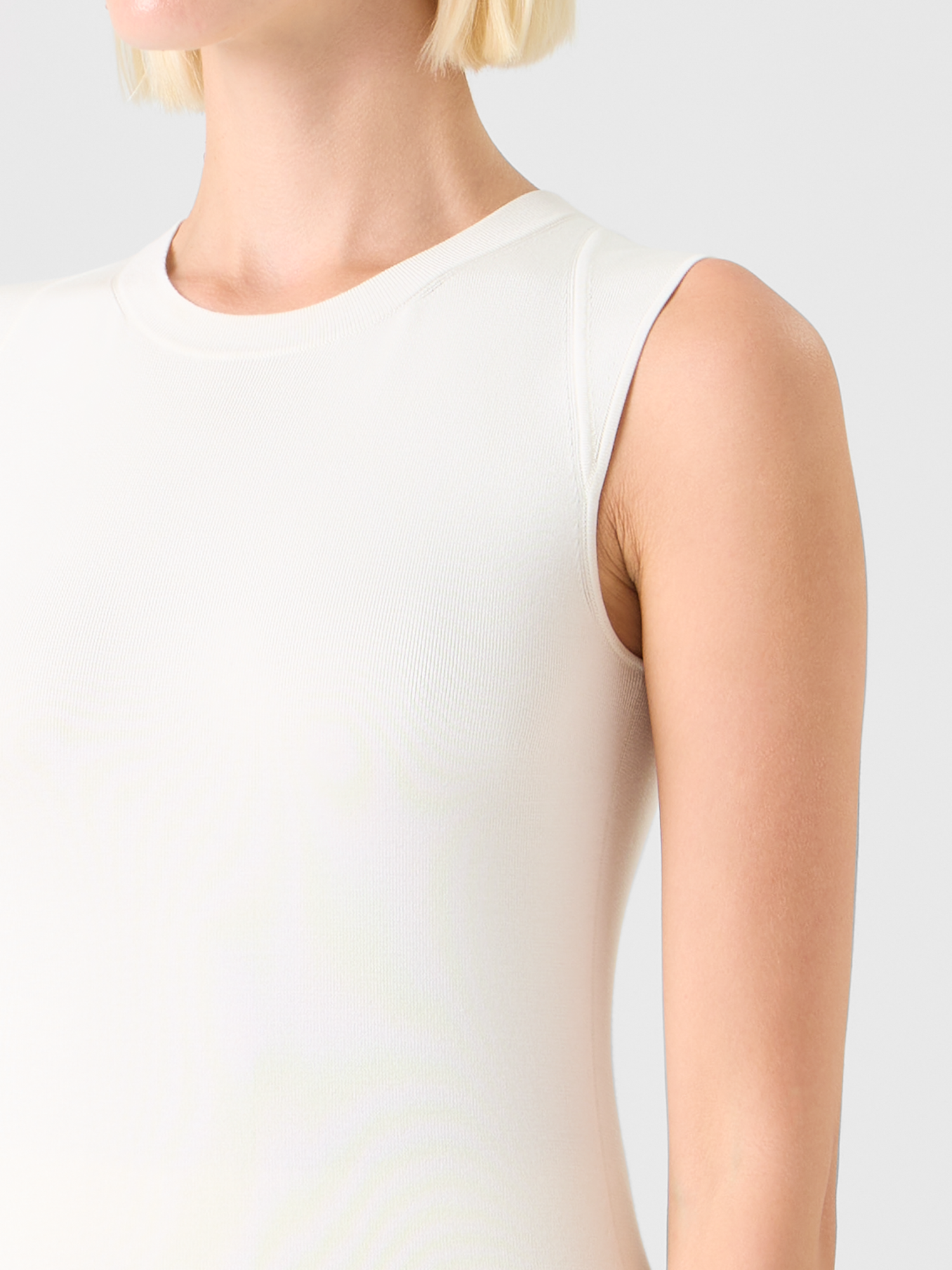 Designer シルクストレッチ ・ニットトップ - エクリュ 