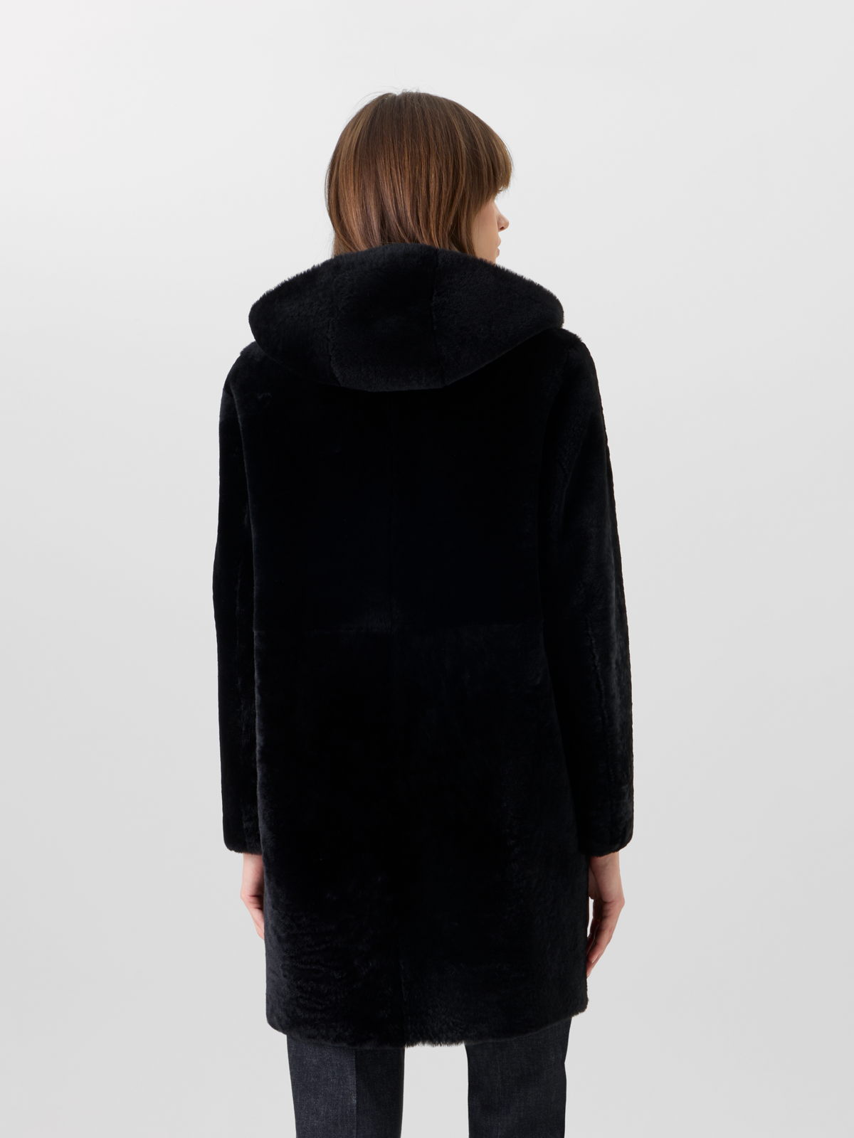 Designer ラムシアリング コートThe Oxana Coat（オクサナ・コート） - ブラック #editorial