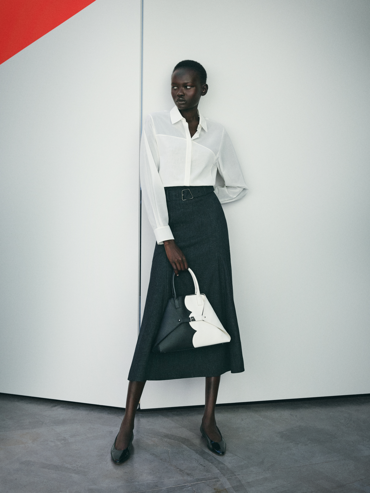 Designer アクリス アイ スモールメッセンジャー #editorial