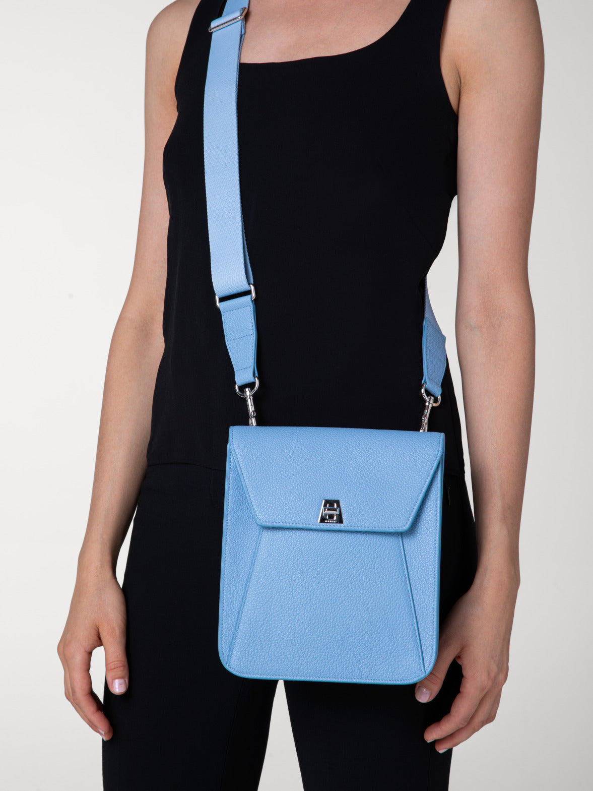 Little Anouk Messenger in Calf Leather - blue